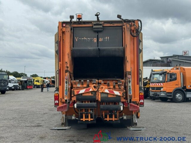MAN TGS 35.360 8x2 Zoeller 29m³ Medium Schüttung 1.3 - شاحنة النفايات: صورة 3 MAN TGS 35.360 8x2 Zoeller 29m³ Medium Schüttung 1.3 - شاحنة النفايات: صورة 3