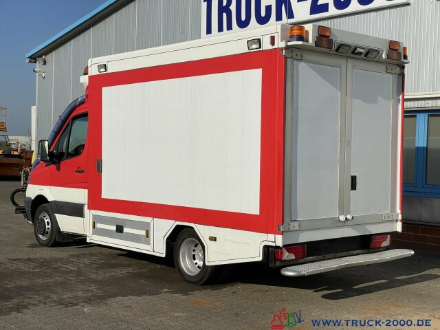 Mercedes-Benz 515 CDI Ölspurreiniger Technik Bj. 2013 - سياره كنس شوارع: صورة 2 Mercedes-Benz 515 CDI Ölspurreiniger Technik Bj. 2013 - سياره كنس شوارع: صورة 2