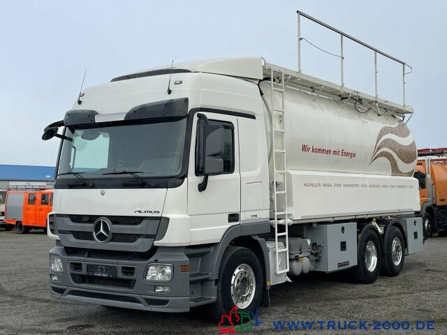 شاحنة الشفط Mercedes-Benz Actros 2544 Silo Holz Pellets 28m³ inkl. Waage: صورة 8