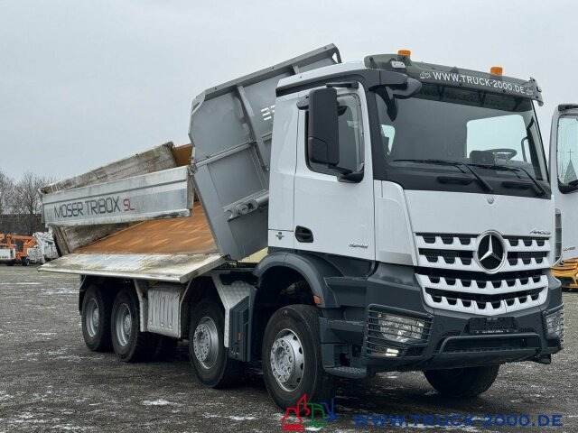 Mercedes-Benz Arocs 3248 8x4/4 Moser 3 Seiten Kipper Retarder - شاحنة قلاب: صورة 4 Mercedes-Benz Arocs 3248 8x4/4 Moser 3 Seiten Kipper Retarder - شاحنة قلاب: صورة 4