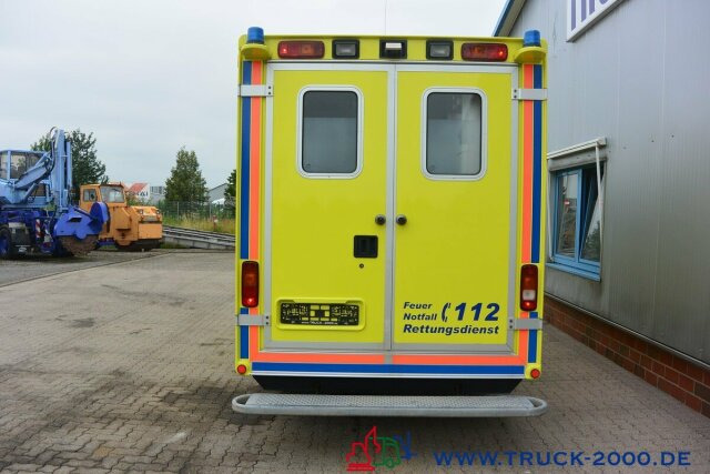 Mercedes-Benz Sprinter 516 CDI Intensiv- Rettung- Krankenwagen - سيارة اسعاف: صورة 5 Mercedes-Benz Sprinter 516 CDI Intensiv- Rettung- Krankenwagen - سيارة اسعاف: صورة 5