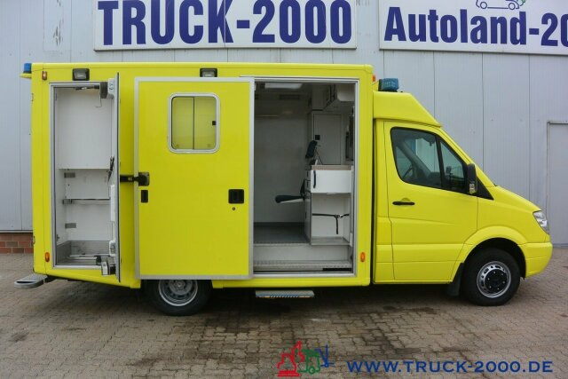 سيارة اسعاف Mercedes-Benz Sprinter 516 CDI Intensiv- Rettung- Krankenwagen: صورة 12