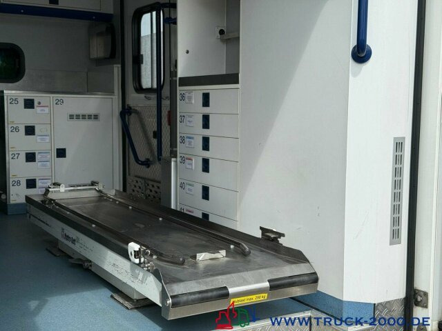 Mercedes-Benz Sprinter 516 Fahrtec RTW Luftfederung Retarder - سيارة اسعاف: صورة 2 Mercedes-Benz Sprinter 516 Fahrtec RTW Luftfederung Retarder - سيارة اسعاف: صورة 2