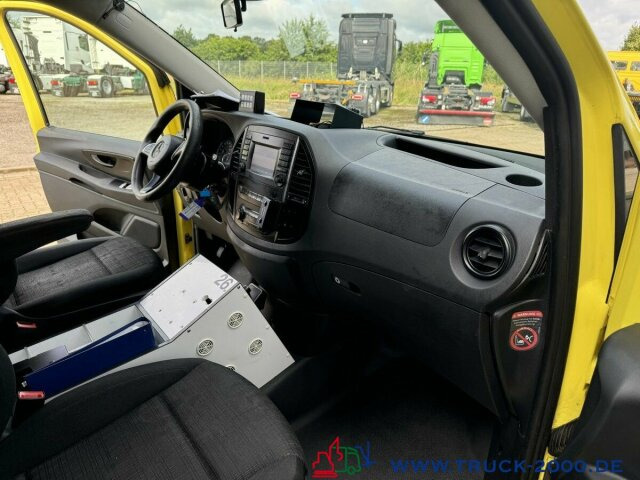 Mercedes-Benz Vito119 CDI 4x4 Notarzt Rettung Ambulance Klima - سيارة اسعاف: صورة 4 Mercedes-Benz Vito119 CDI 4x4 Notarzt Rettung Ambulance Klima - سيارة اسعاف: صورة 4