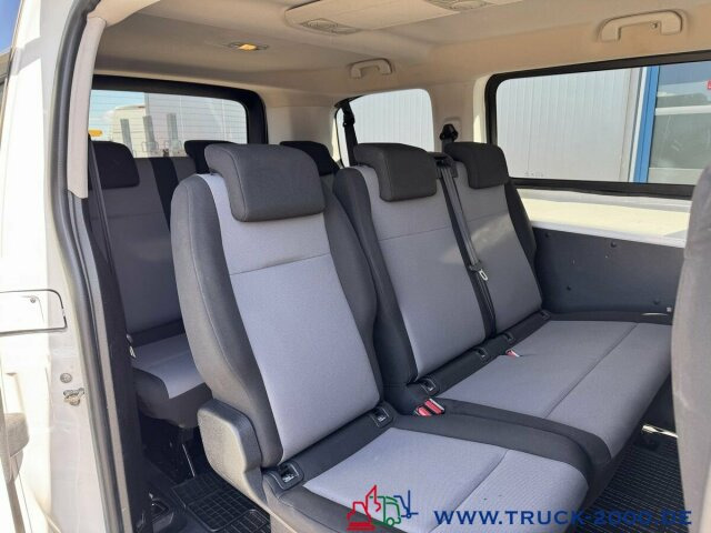Opel Vivaro 9 Sitzer Klima vorne & hinten Navi + DAB - حافلة صغيرة, ميكروباص: صورة 5 Opel Vivaro 9 Sitzer Klima vorne & hinten Navi + DAB - حافلة صغيرة, ميكروباص: صورة 5