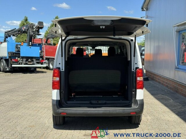 Opel Vivaro 9 Sitzer Klima vorne & hinten Navi + DAB - حافلة صغيرة, ميكروباص: صورة 2 Opel Vivaro 9 Sitzer Klima vorne & hinten Navi + DAB - حافلة صغيرة, ميكروباص: صورة 2