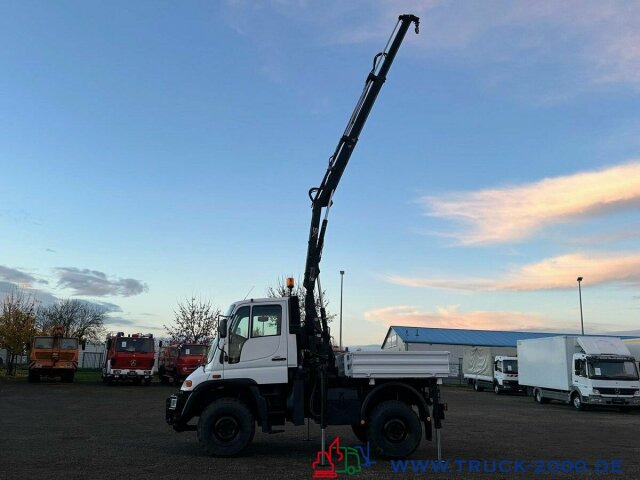 Unimog U 300 4x4 mit Kran Nur 78.144 KM zGG.7.490Kg. - شاحنة مفتوحة: صورة 2 Unimog U 300 4x4 mit Kran Nur 78.144 KM zGG.7.490Kg. - شاحنة مفتوحة: صورة 2