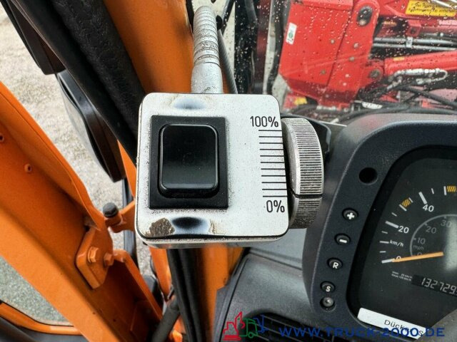 Unimog U 500 Vario Pilot Wechsellenkung EasyDrive Klima - شاحنة قلاب: صورة 3 Unimog U 500 Vario Pilot Wechsellenkung EasyDrive Klima - شاحنة قلاب: صورة 3
