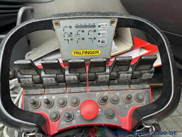 Volvo 370 Palfinger Kran 9m=1.180kg 5+6 Steuerkreis FB - شاحنة ذات خطاف, شاحنة كرين: صورة 5 Volvo 370 Palfinger Kran 9m=1.180kg 5+6 Steuerkreis FB - شاحنة ذات خطاف, شاحنة كرين: صورة 5