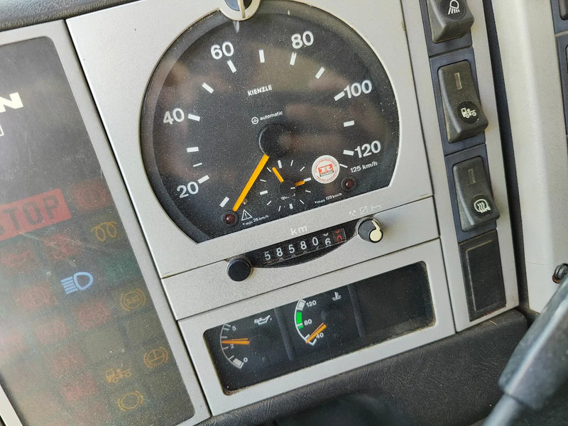 شاحنات مسطحة, شاحنة كرين MAN 18.410 F2000 Cormach 22000 E4F + jib: صورة 14