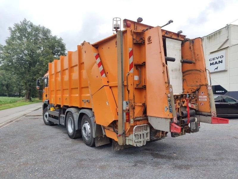 MAN TGA 26.320 6x2 garbage truck ZOELLER - شاحنة النفايات: صورة 4 MAN TGA 26.320 6x2 garbage truck ZOELLER - شاحنة النفايات: صورة 4