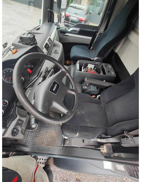 شاحنة ذات خطاف, شاحنة كرين MAN TGL 12.250 Container + Palfinger PK5001 Remote: صورة 18