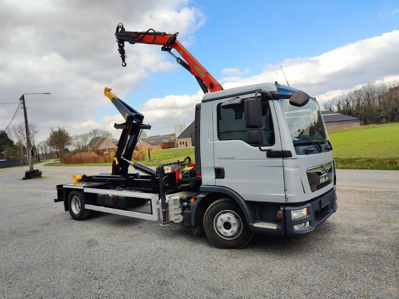 MAN TGL 12.250 Containersysteem Jimeca met kraan Palfinger PK4501 - شاحنة ذات خطاف, شاحنة كرين: صورة 2 MAN TGL 12.250 Containersysteem Jimeca met kraan Palfinger PK4501 - شاحنة ذات خطاف, شاحنة كرين: صورة 2