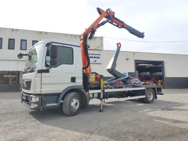 MAN TGL 12.250 Containersysteem met kraan Palfinger PK9001 + Remote - شاحنة ذات خطاف, شاحنة كرين: صورة 1 MAN TGL 12.250 Containersysteem met kraan Palfinger PK9001 + Remote - شاحنة ذات خطاف, شاحنة كرين: صورة 1