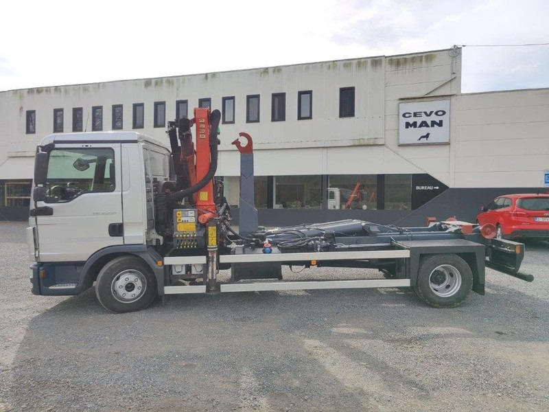 MAN TGL 12.250 Containersysteem met kraan Palfinger PK9001 + Remote - شاحنة ذات خطاف, شاحنة كرين: صورة 5 MAN TGL 12.250 Containersysteem met kraan Palfinger PK9001 + Remote - شاحنة ذات خطاف, شاحنة كرين: صورة 5
