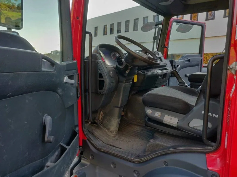 شاحنة نقل سيارات شاحنة MAN TGL 8.220 Doka transporter Euro5: صورة 9