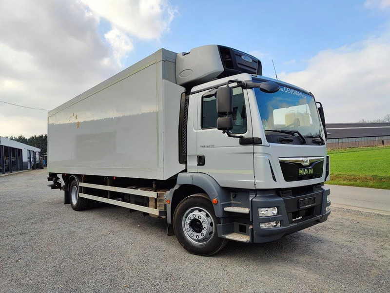 MAN TGM 18.290 Euro 6 Frigo Carrier Supra - شاحنة الفريزر: صورة 3 MAN TGM 18.290 Euro 6 Frigo Carrier Supra - شاحنة الفريزر: صورة 3