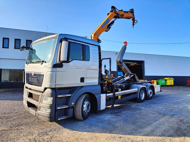 MAN TGX 26.400 6x2 Euro5 Container LEEBUR + Crane Effer 145 - شاحنة ذات خطاف, شاحنة كرين: صورة 1 MAN TGX 26.400 6x2 Euro5 Container LEEBUR + Crane Effer 145 - شاحنة ذات خطاف, شاحنة كرين: صورة 1