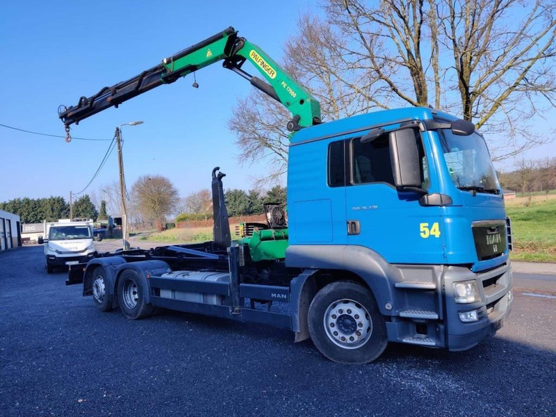 MAN Wij zoeken vrachtwagens / kranen / containersystemen - شاحنة مقفلة: صورة 5 MAN Wij zoeken vrachtwagens / kranen / containersystemen - شاحنة مقفلة: صورة 5