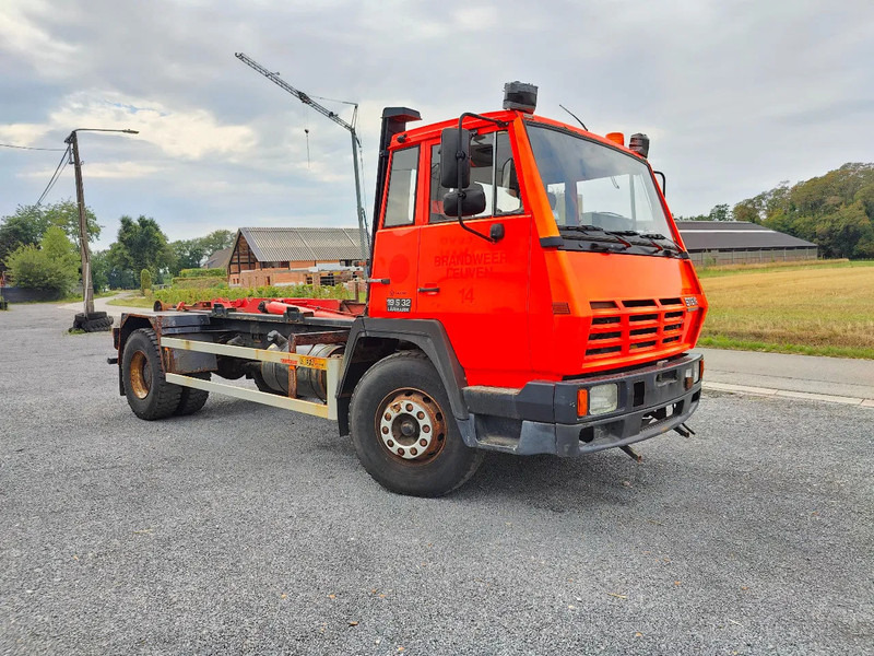 Steyr 19S31 19S32 Container Marrel - شاحنة ذات خطاف: صورة 1 Steyr 19S31 19S32 Container Marrel - شاحنة ذات خطاف: صورة 1