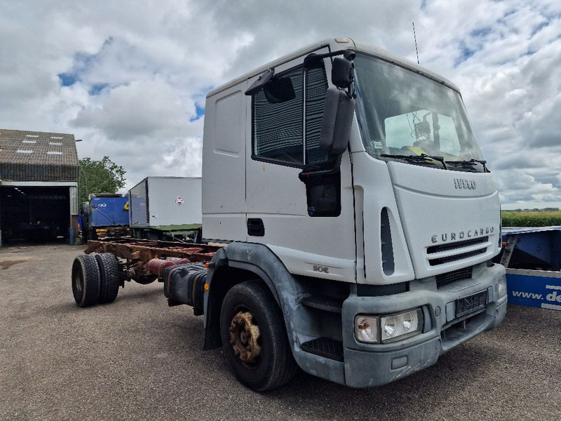 شاحنة هيكل كابينة Iveco ML150E21 EUROCARGO: صورة 15