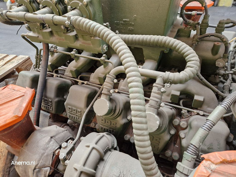 MTU (MERCEDES-BENZ) 12V 2000 - محرك: صورة 5 MTU (MERCEDES-BENZ) 12V 2000 - محرك: صورة 5