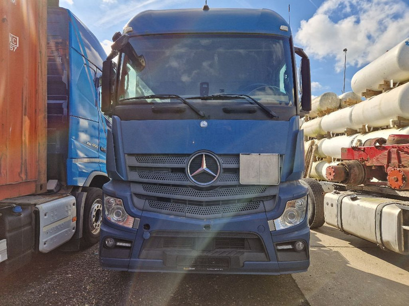Mercedes-Benz ACTROS 1843 LS - وحدة جر: صورة 2 Mercedes-Benz ACTROS 1843 LS - وحدة جر: صورة 2