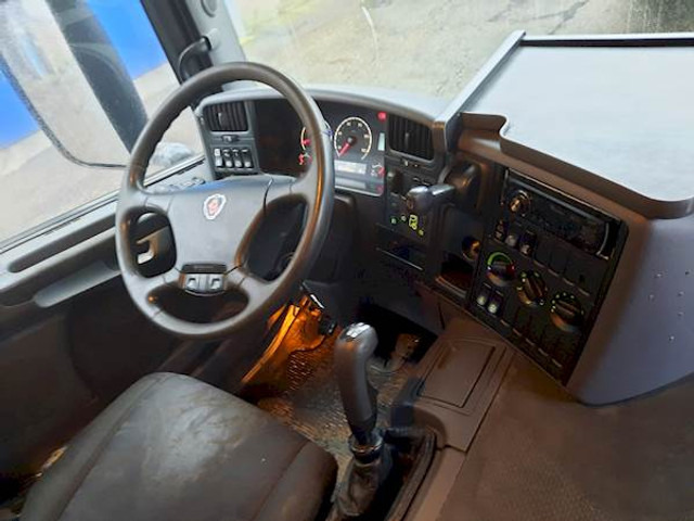 Scania P 270 DB4X2MNB - شاحنة الفريزر: صورة 5 Scania P 270 DB4X2MNB - شاحنة الفريزر: صورة 5