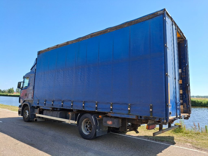 شاحنة مقفلة Scania R420: صورة 18