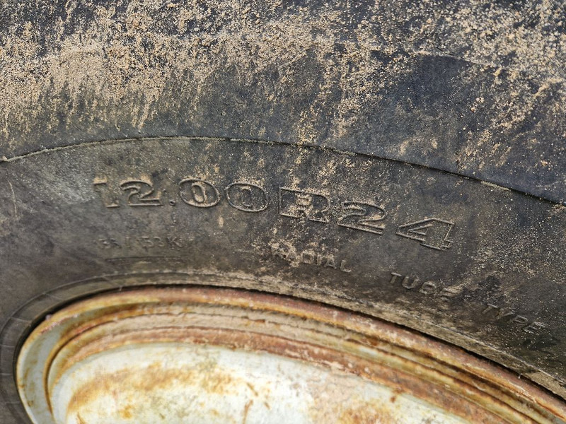 Volvo N1033 6X4 - شاحنة هيكل كابينة: صورة 3 Volvo N1033 6X4 - شاحنة هيكل كابينة: صورة 3