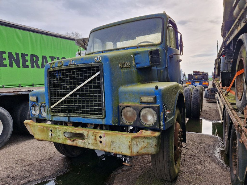 Volvo N1033 6X4 - شاحنة هيكل كابينة: صورة 1 Volvo N1033 6X4 - شاحنة هيكل كابينة: صورة 1