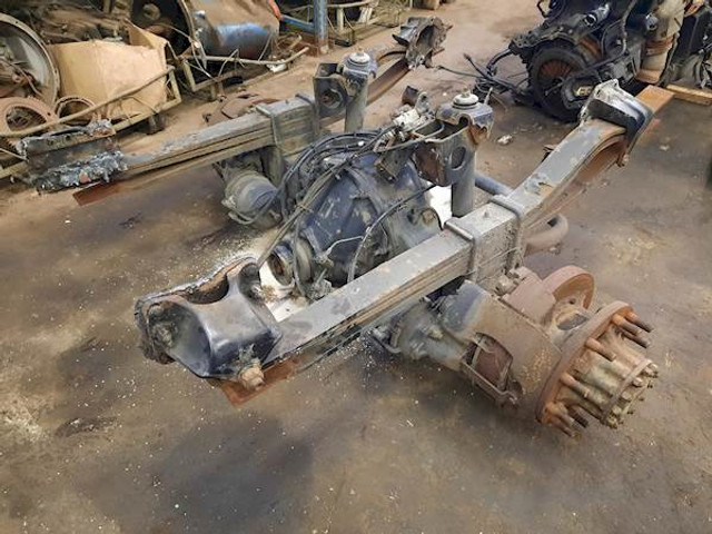 Volvo RS1332SV - المحور الخلفي - شاحنة: صورة 1 Volvo RS1332SV - المحور الخلفي - شاحنة: صورة 1