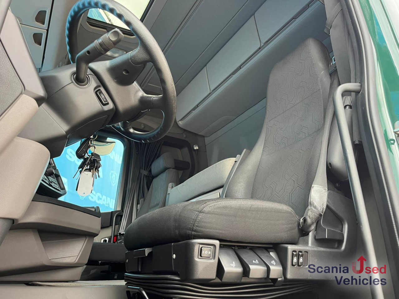 SCANIA R 410 A4x2NA RETARDER ADR FL LED ACC - وحدة جر: صورة 2 SCANIA R 410 A4x2NA RETARDER ADR FL LED ACC - وحدة جر: صورة 2