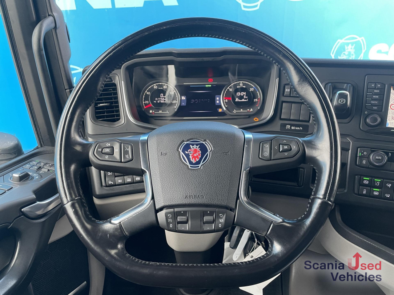 SCANIA R 410 A4x2NA RETARDER LED NAVI - وحدة جر: صورة 3 SCANIA R 410 A4x2NA RETARDER LED NAVI - وحدة جر: صورة 3