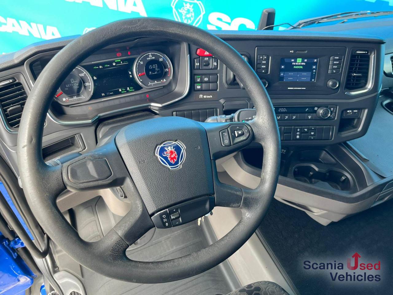 SCANIA R 450 A4x2EB MEGA / VOLUME DIFF-LOCK PTOV AIRCO - وحدة جر: صورة 3 SCANIA R 450 A4x2EB MEGA / VOLUME DIFF-LOCK PTOV AIRCO - وحدة جر: صورة 3