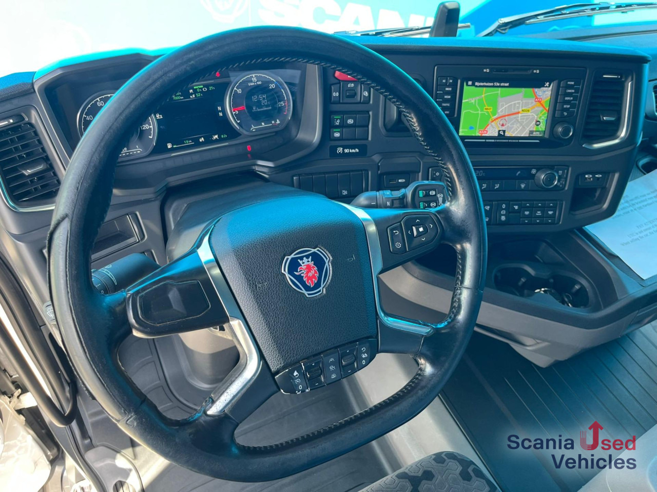 SCANIA R 450 A4x2EB RETARDER MEGA / VOLUME DIFF-L 8T PTOV - وحدة جر: صورة 4 SCANIA R 450 A4x2EB RETARDER MEGA / VOLUME DIFF-L 8T PTOV - وحدة جر: صورة 4