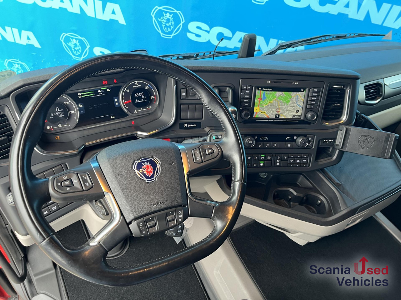 SCANIA R 450 A6x2/4NA RETARDER PTO P-AIRCO LED NAVI - وحدة جر: صورة 4 SCANIA R 450 A6x2/4NA RETARDER PTO P-AIRCO LED NAVI - وحدة جر: صورة 4