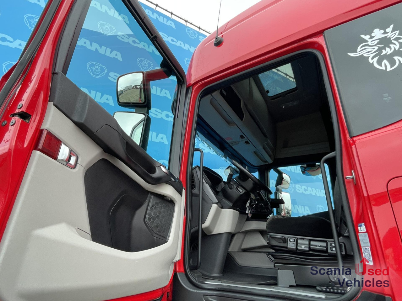 SCANIA R 460 A4x2NA RETARDER PTO PARK AIRCO SUPER! - وحدة جر: صورة 4 SCANIA R 460 A4x2NA RETARDER PTO PARK AIRCO SUPER! - وحدة جر: صورة 4