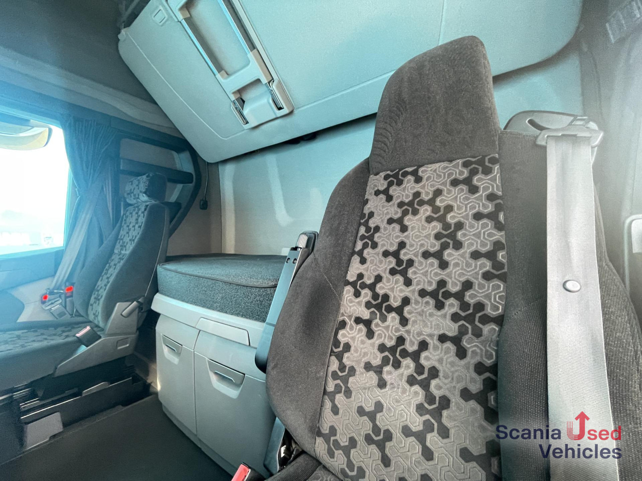 SCANIA S 500 A4x2NB RETARDER FULL AIR P-AIRCO PTO ACC - وحدة جر: صورة 3 SCANIA S 500 A4x2NB RETARDER FULL AIR P-AIRCO PTO ACC - وحدة جر: صورة 3