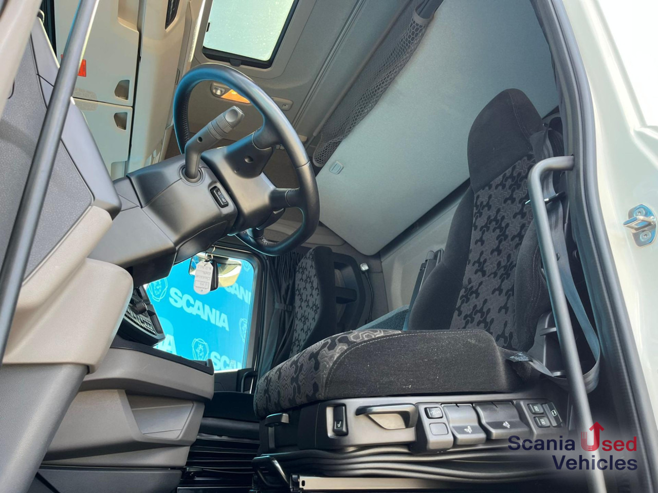 SCANIA S 500 A4x2NB RETARDER P-AIRCO FULL AIR 8T ACC - وحدة جر: صورة 4 SCANIA S 500 A4x2NB RETARDER P-AIRCO FULL AIR 8T ACC - وحدة جر: صورة 4