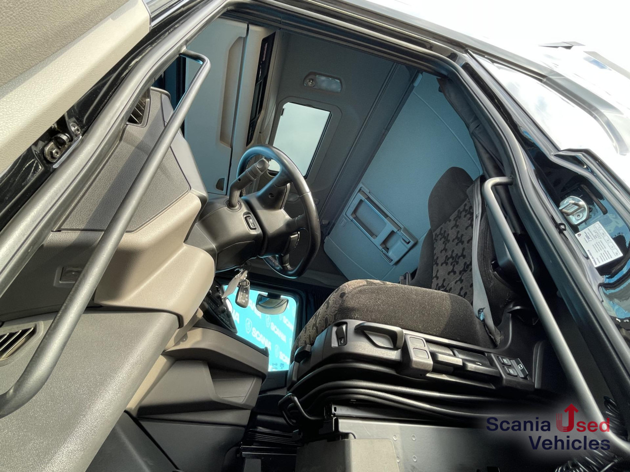 SCANIA S 530 A4x2NA DIFF-L RETARDER PARK AIRCO LED ACC - وحدة جر: صورة 5 SCANIA S 530 A4x2NA DIFF-L RETARDER PARK AIRCO LED ACC - وحدة جر: صورة 5