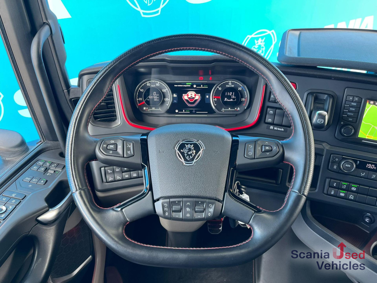 SCANIA S 590 A4x2NB V8 RETARDER 8T FULL AIR DIFF-LOCK - وحدة جر: صورة 5 SCANIA S 590 A4x2NB V8 RETARDER 8T FULL AIR DIFF-LOCK - وحدة جر: صورة 5