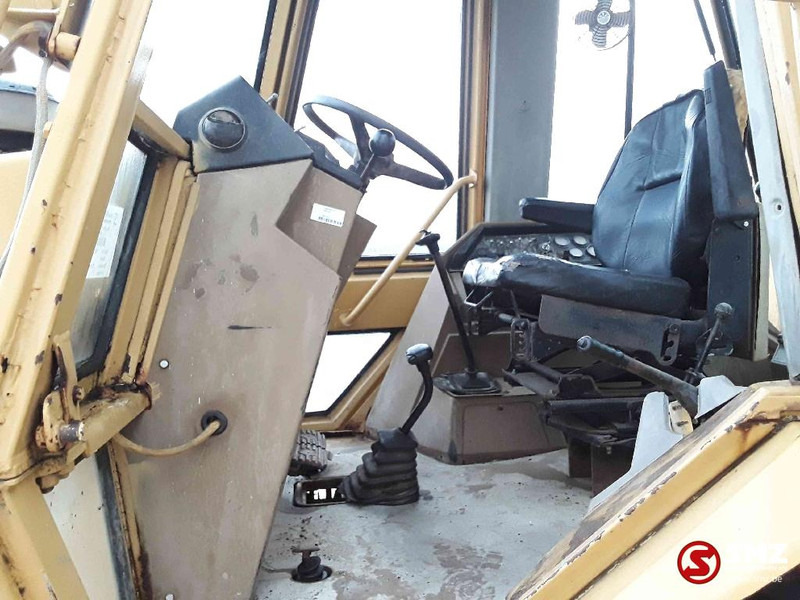 جرافة حفار Caterpillar 428: صورة 6