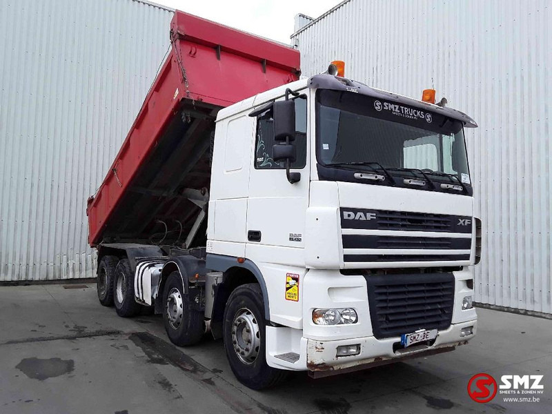 DAF 95 XF 430 8x4 lames steel - شاحنة قلاب: صورة 1 DAF 95 XF 430 8x4 lames steel - شاحنة قلاب: صورة 1