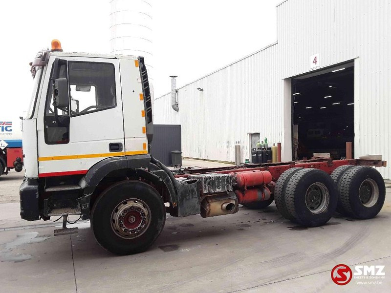 Iveco Eurotrakker 260.34 6x4 manual pump! - شاحنة هيكل كابينة: صورة 5 Iveco Eurotrakker 260.34 6x4 manual pump! - شاحنة هيكل كابينة: صورة 5
