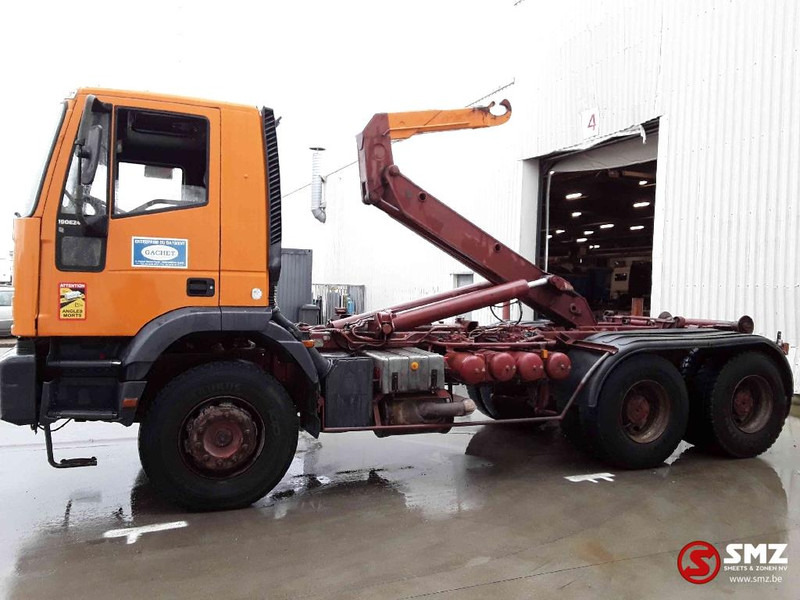 Iveco Trakker 260 E 34 6x4 francais - شاحنات الحاويات / جسم علوي قابل للتغيير شاحنة: صورة 5 Iveco Trakker 260 E 34 6x4 francais - شاحنات الحاويات / جسم علوي قابل للتغيير شاحنة: صورة 5