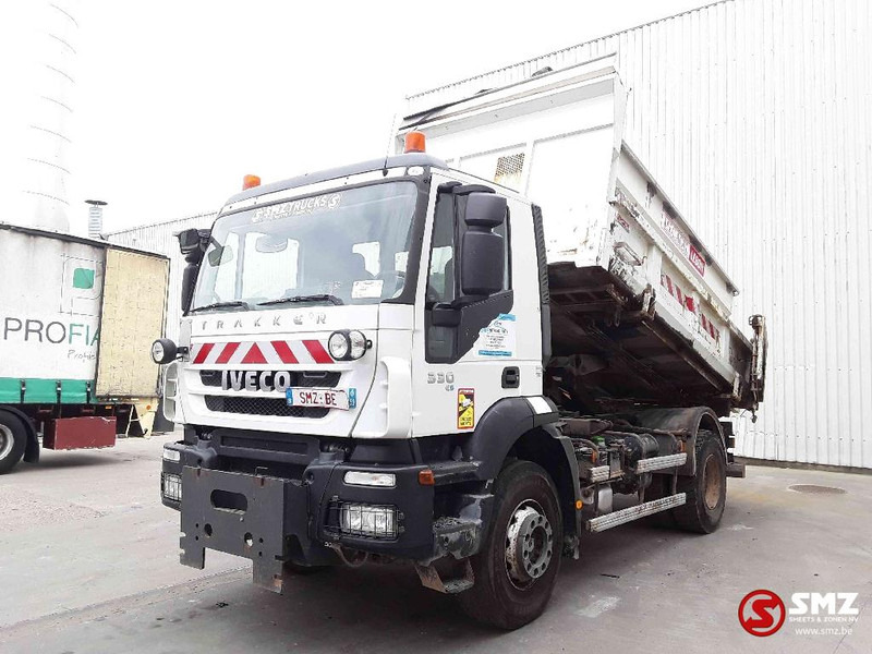 Iveco Trakker 330 184"km snow equipment - شاحنة قلاب: صورة 3 Iveco Trakker 330 184"km snow equipment - شاحنة قلاب: صورة 3