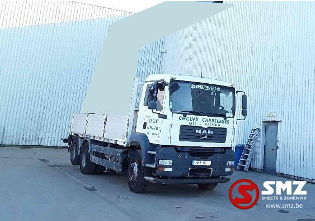 MAN TGA 26.360 manual - شاحنات مسطحة, شاحنة كرين: صورة 1 MAN TGA 26.360 manual - شاحنات مسطحة, شاحنة كرين: صورة 1