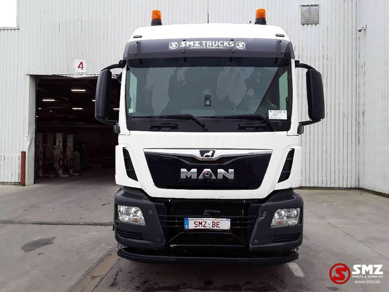 MAN TGS 18.460 manual 4x kipper chassis steel bumper - وحدة جر: صورة 2 MAN TGS 18.460 manual 4x kipper chassis steel bumper - وحدة جر: صورة 2