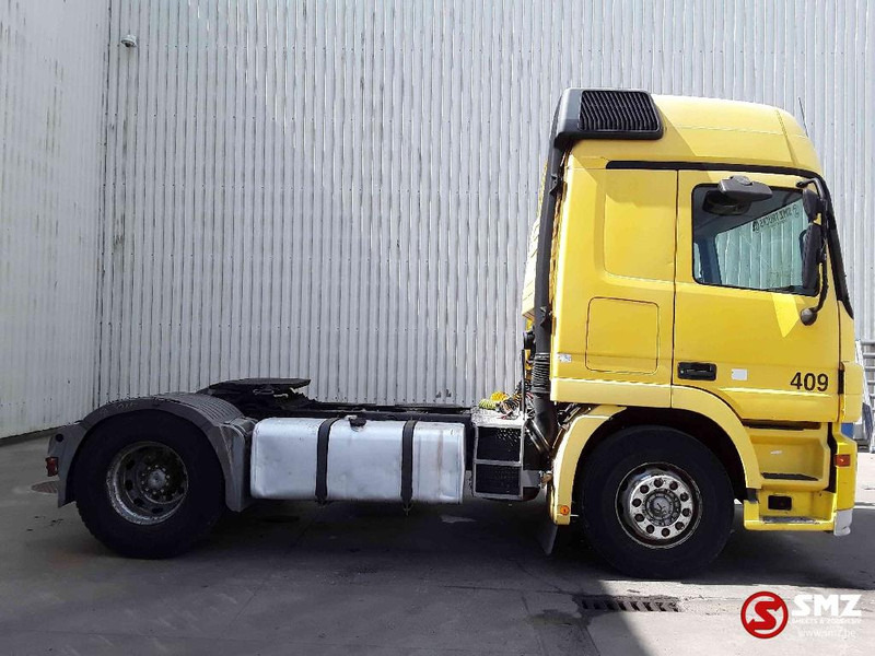 Mercedes-Benz Actros 1841 eps 3 pedals - parabrise cassé - windshield broken - وحدة جر: صورة 4 Mercedes-Benz Actros 1841 eps 3 pedals - parabrise cassé - windshield broken - وحدة جر: صورة 4
